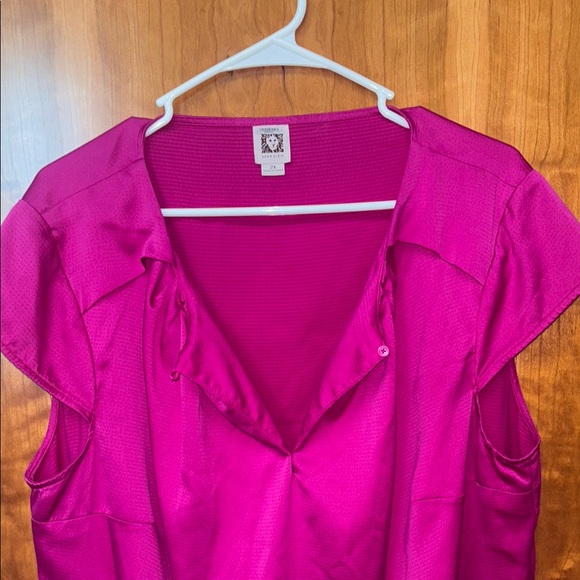 Anne Klein Women’s 2X Shirt with Front Buttons – Classic and Versatile. - Picture 4 of 4